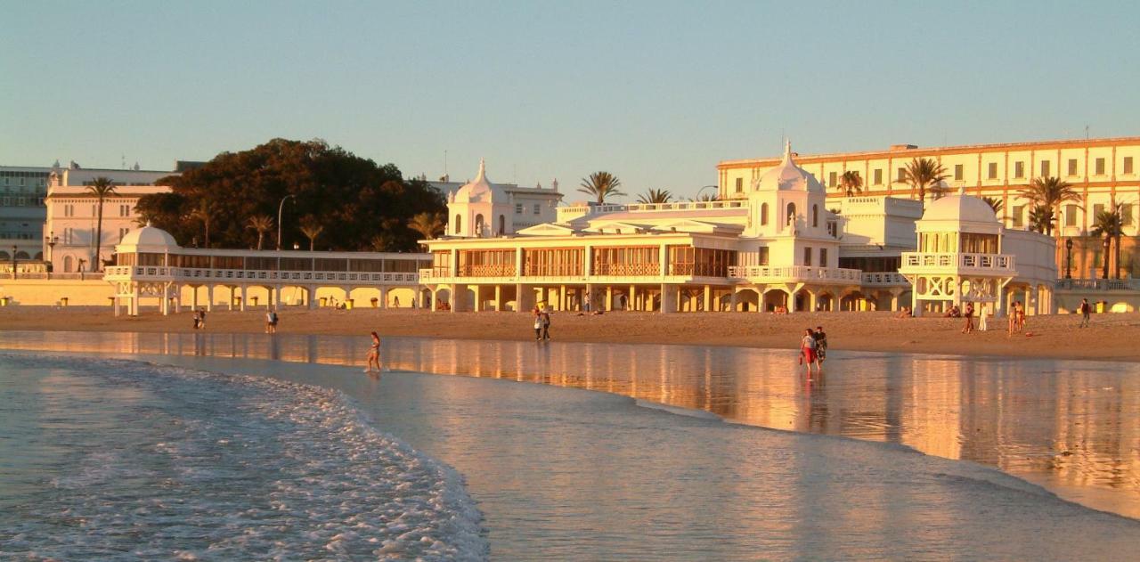 Cdz - Poniente, Intimo Apartamento En El Corazon De Cádiz Exterior foto