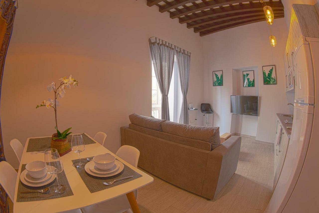 Cdz - Poniente, Intimo Apartamento En El Corazon De Cádiz Exterior foto