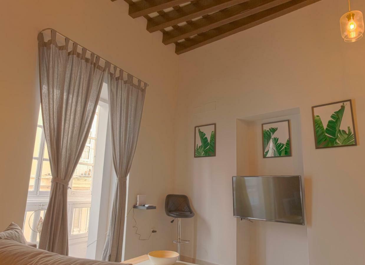 Cdz - Poniente, Intimo Apartamento En El Corazon De Cádiz Exterior foto