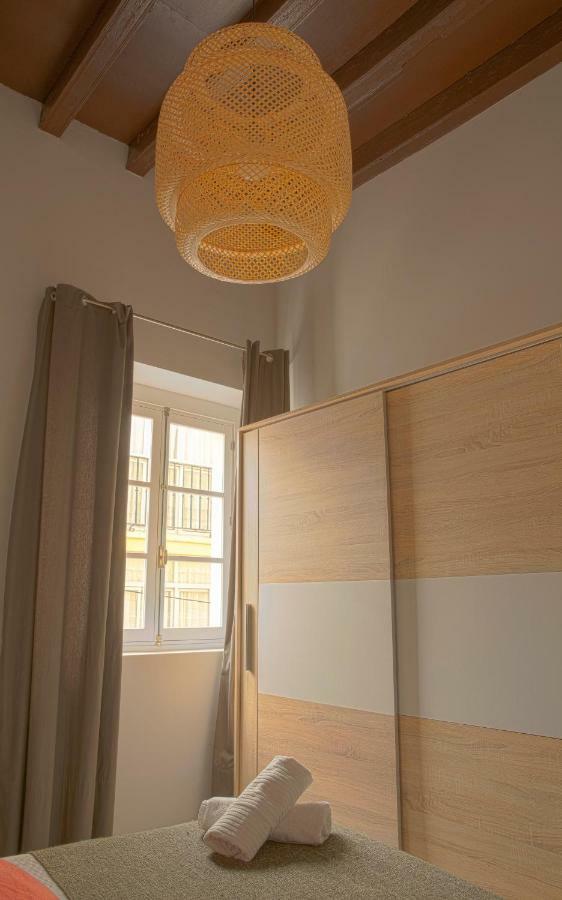 Cdz - Poniente, Intimo Apartamento En El Corazon De Cádiz Exterior foto